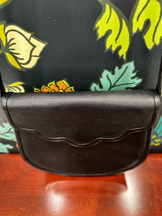 Vintage Yves Saint Laurent Black Scalloped Flap Crossbody Bag - Picture 8 of 13